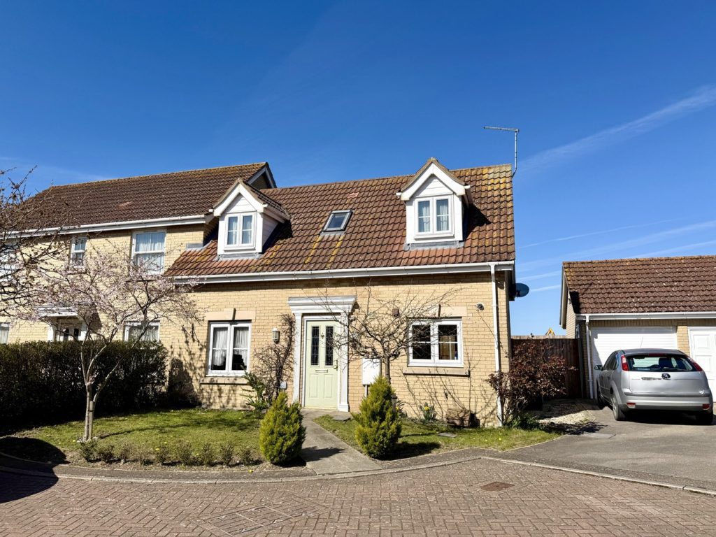 St Andrews Close, Sutton, Ely, Cambs