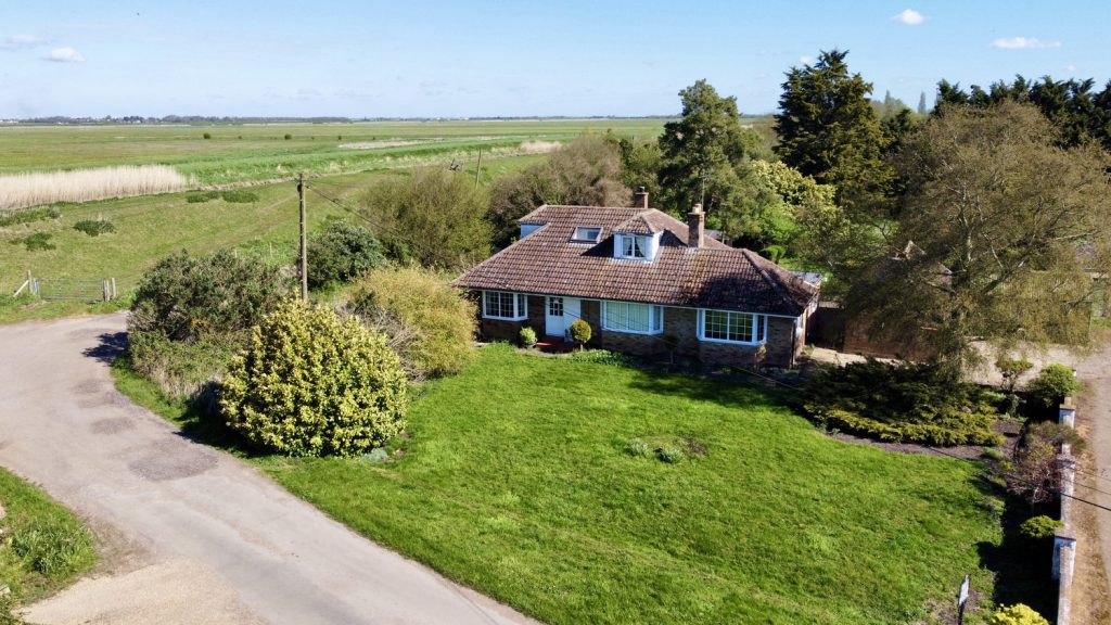 Bays Farm House, Adventurers Drove, Oxlode, Ely, Cambridgeshire