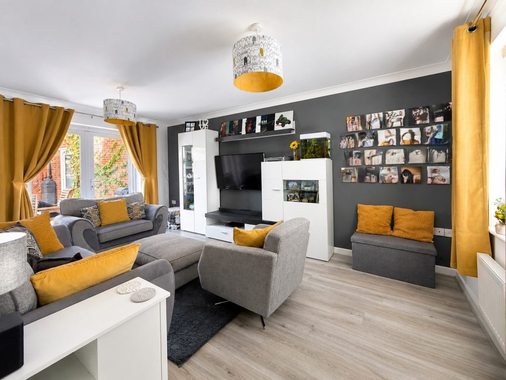 Living ‘Room
